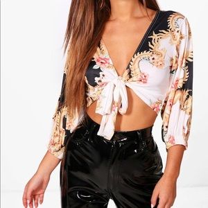 Print Wrap Crop Top🐉